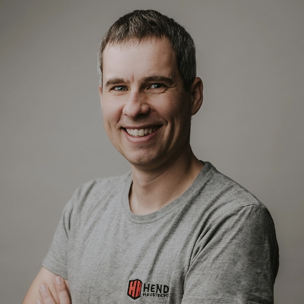 4-Tage-Woche in Zirl 1a-Installateur Hendl Haustechnik GmbH Geschäftsführer Christoph Hendl